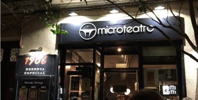 돈을 위한 작은 극장(미크로테아트로 포르 디네로)